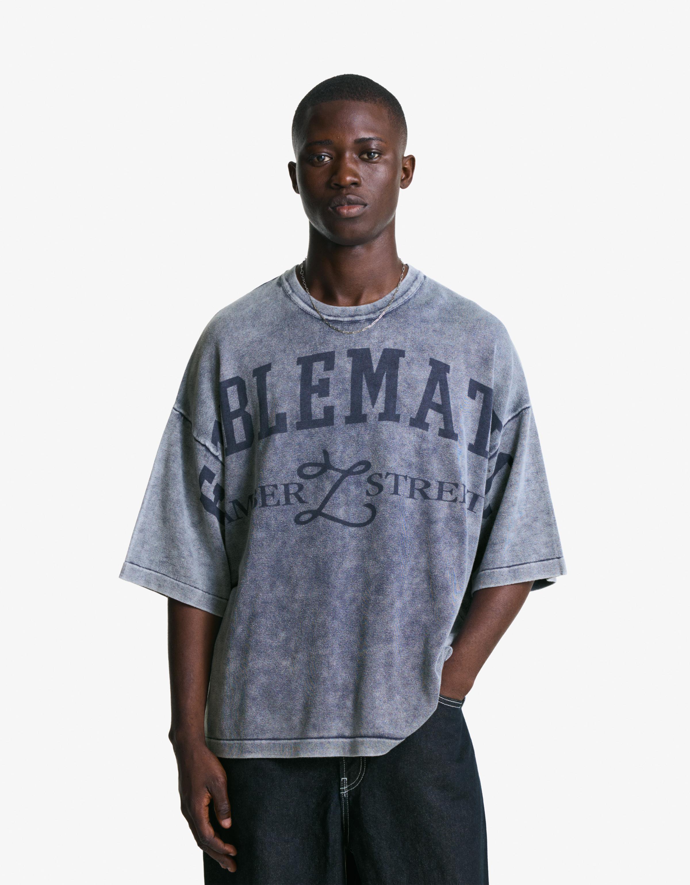 Bershka T-Shirt Mit Print Und Kurzen Ärmeln Herren L Blau