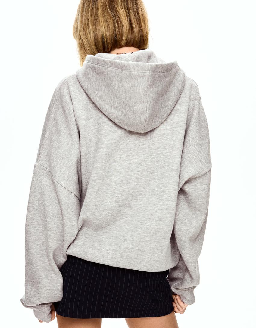 Sweatshirt capuz estampado-Cinza