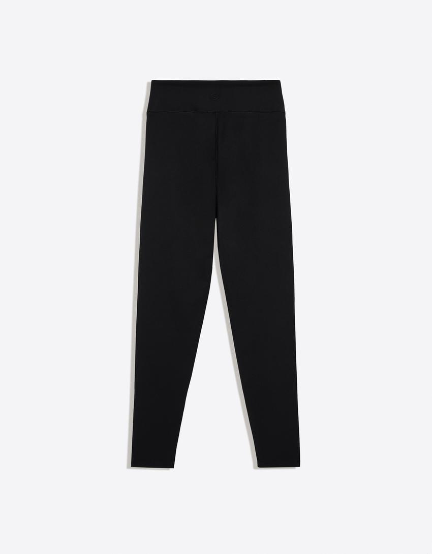 Legginsy z tkaniny technicznej-Czarny