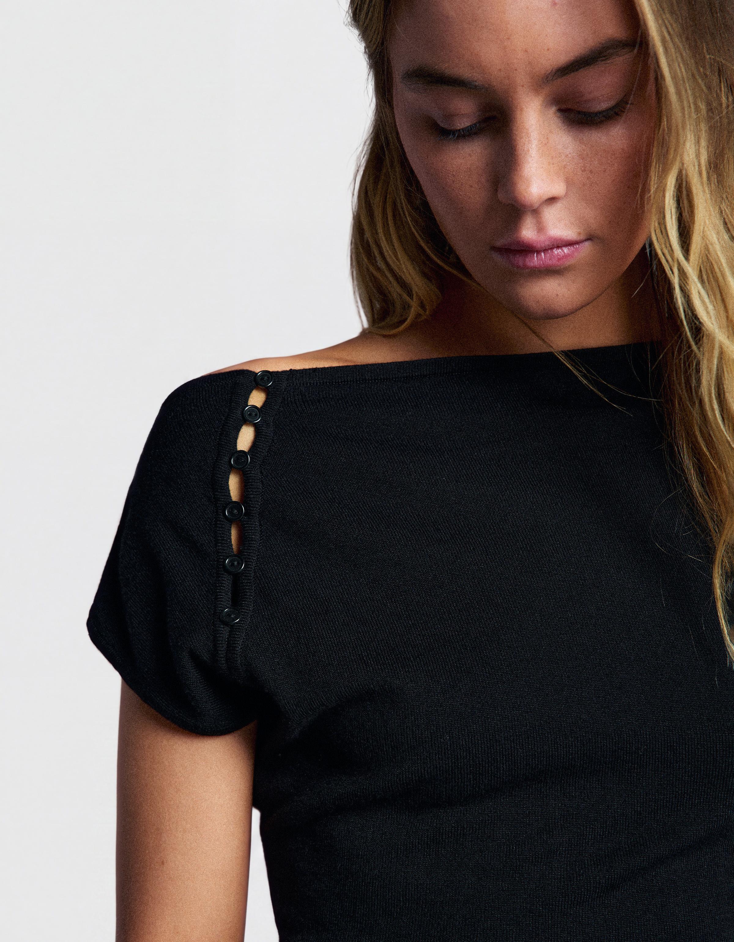 Short sleeve button-up sweater — Black