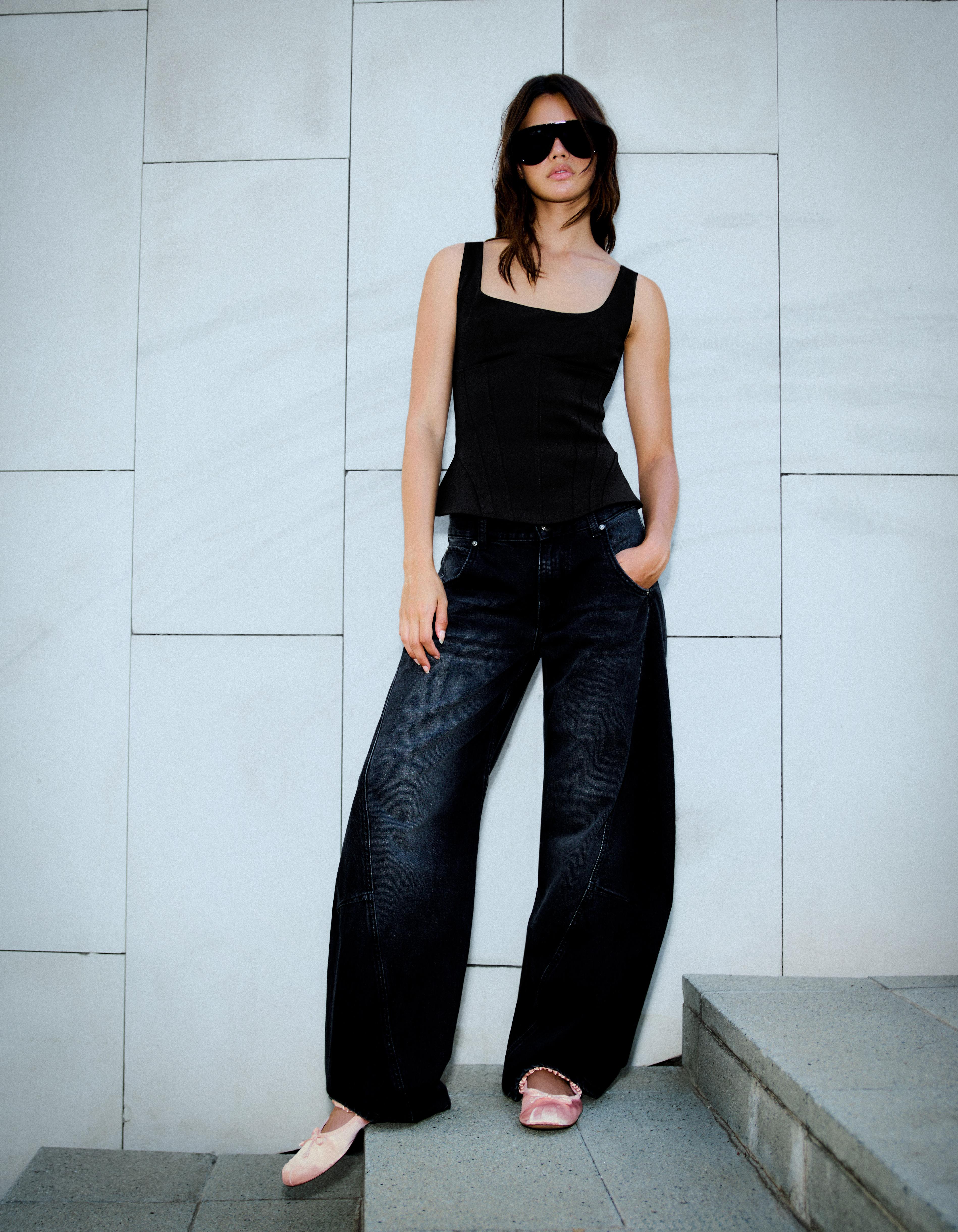 Structured tie-back top — Black