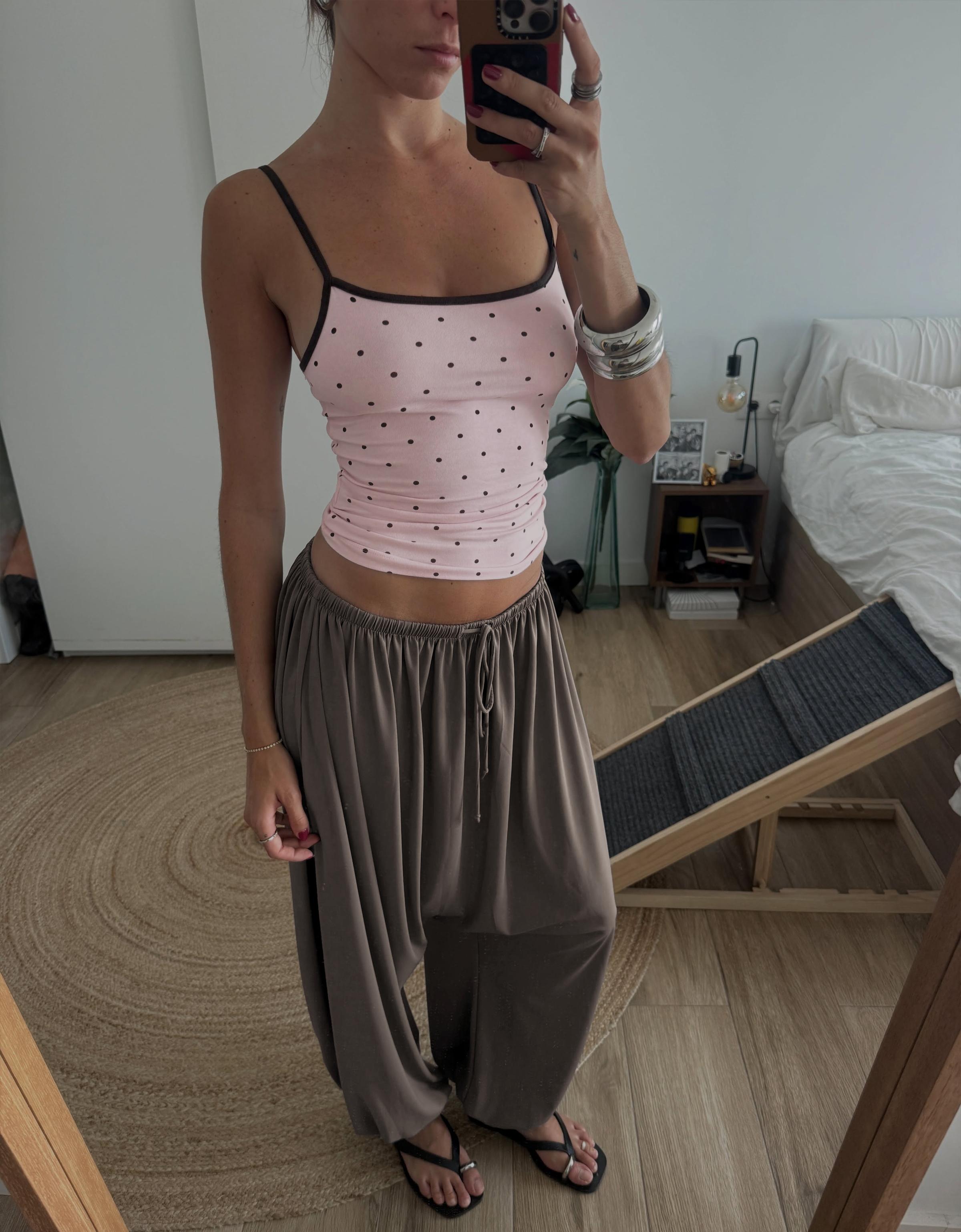 Contrast strappy top — Pink