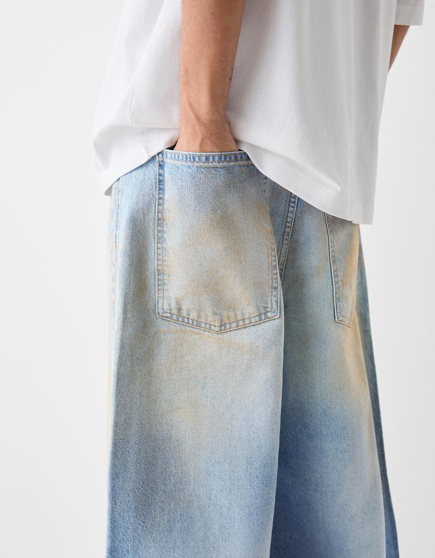 Faded dirty super baggy jeans-Light blue