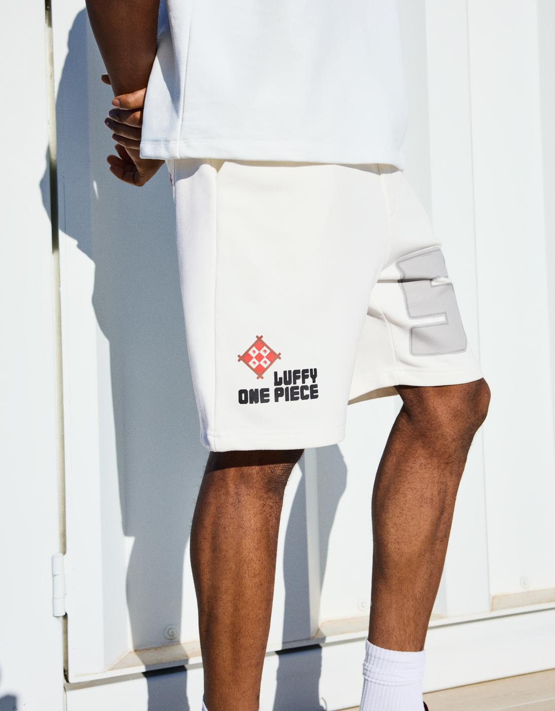 One Piece sweatshirt print Bermuda shorts