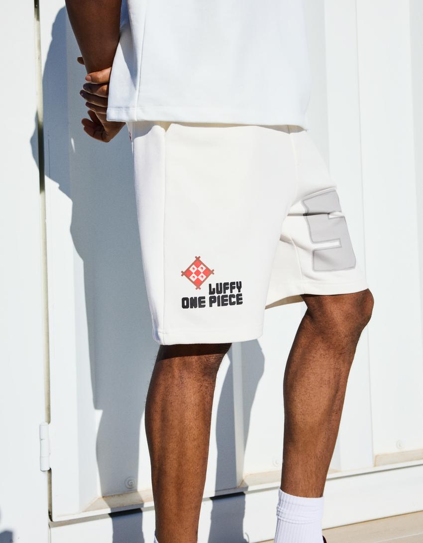 One Piece sweatshirt print Bermuda shorts-Off white