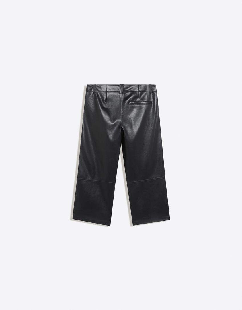 Faux leather capris-Black