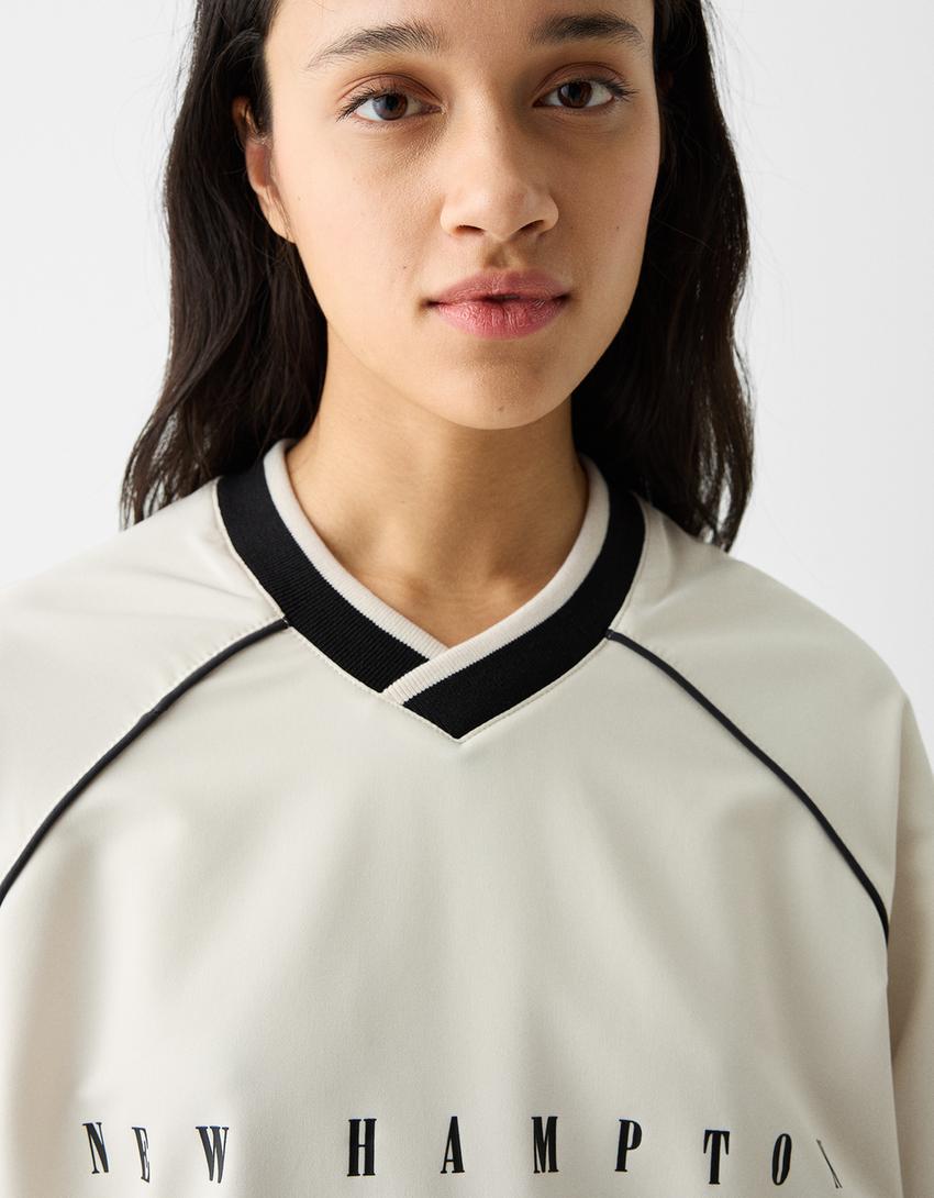 سويت شيرت بطبعة-أبيض مطفي-6