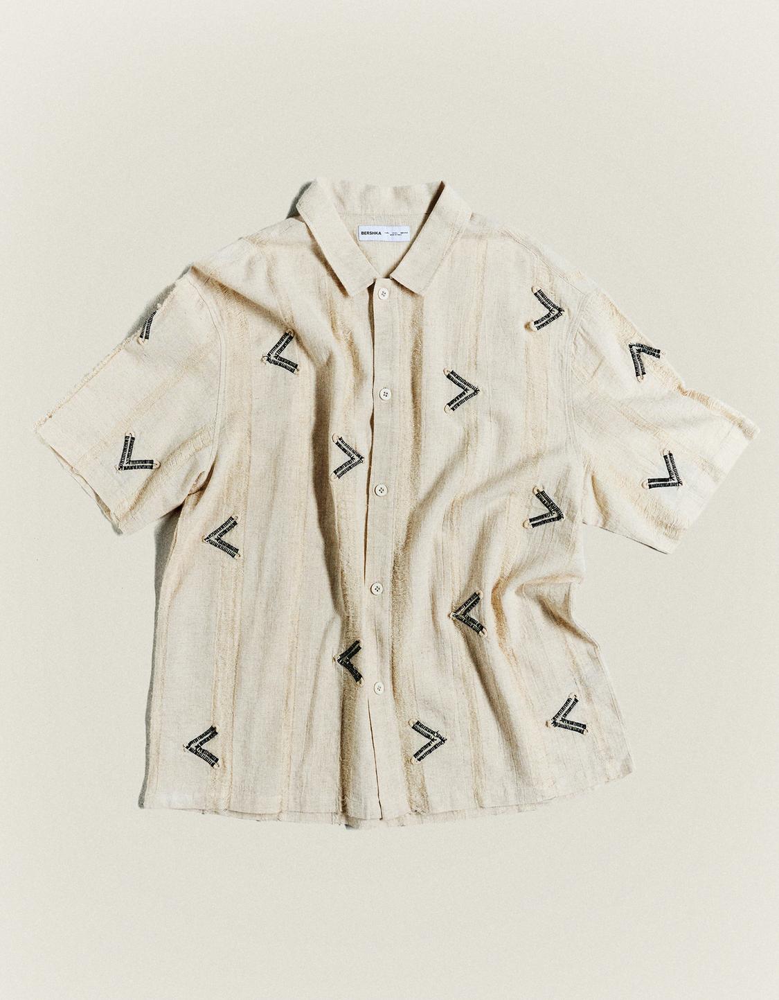 Rustic print short sleeve shirt