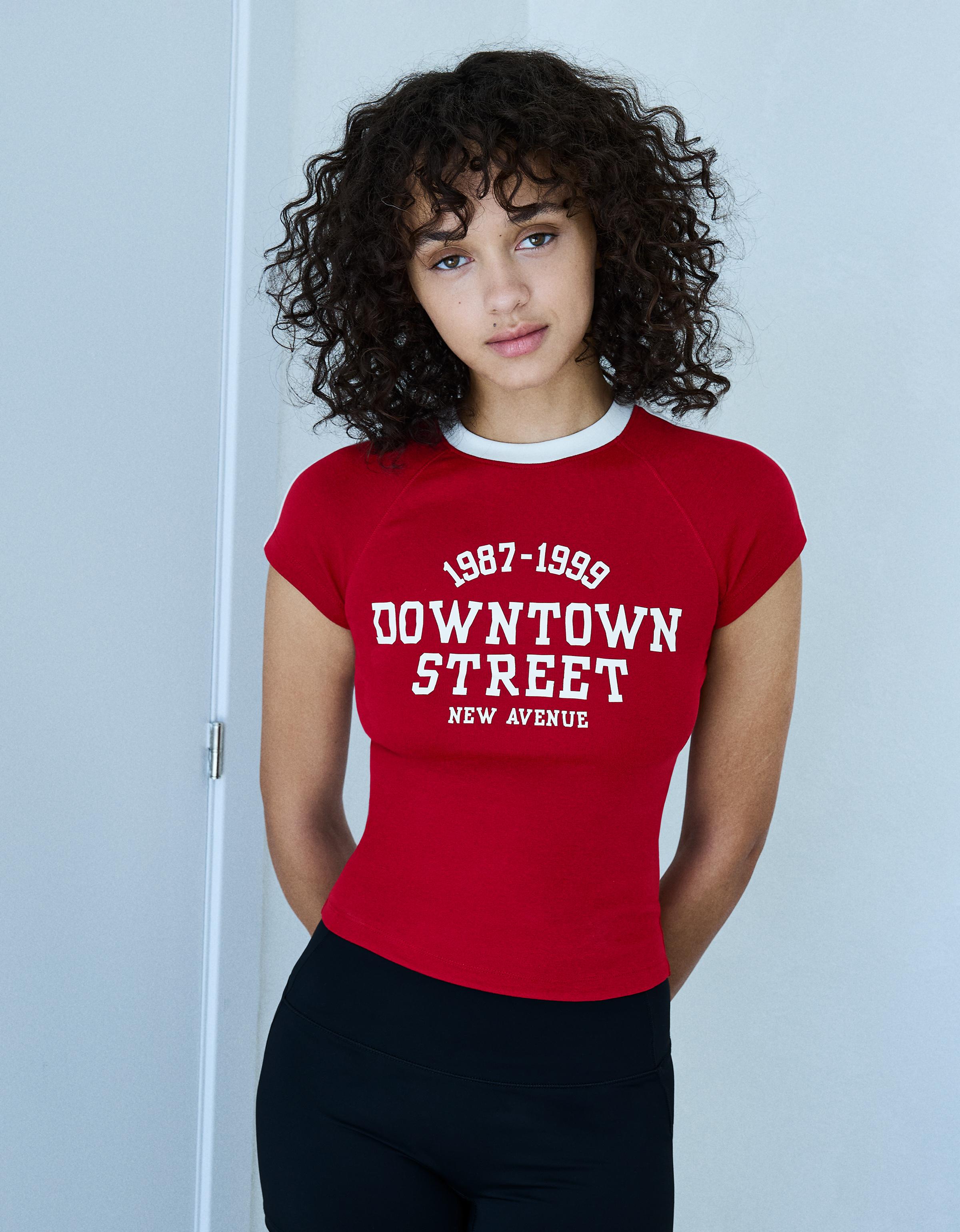 Camiseta manga corta print contraste