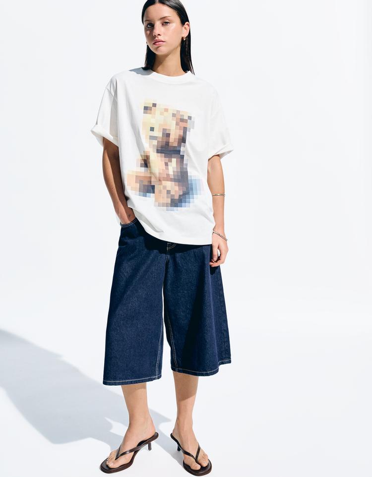 Desenli kısa kollu t-shirt