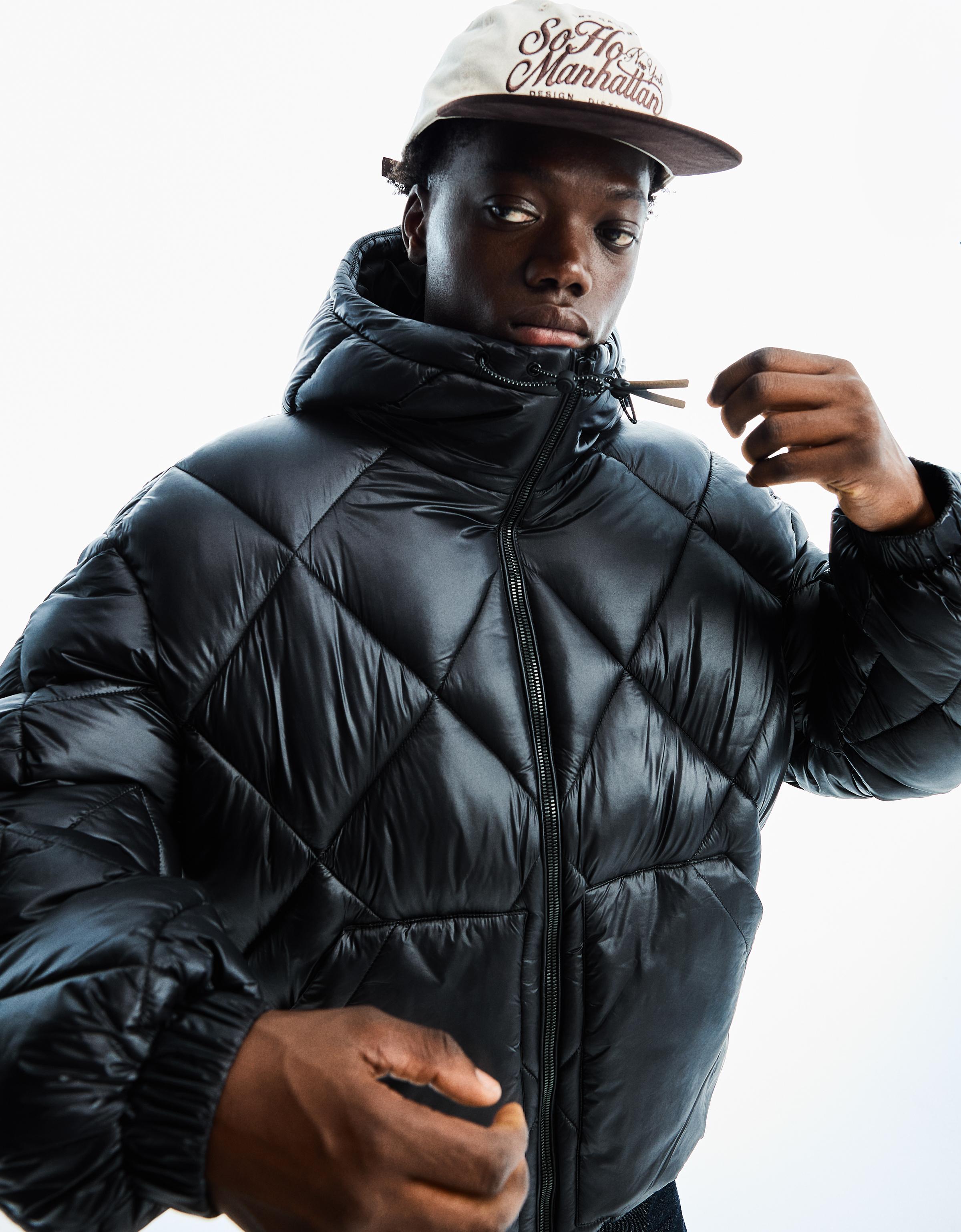 Diamond-quilted technical hooded jacket — Black