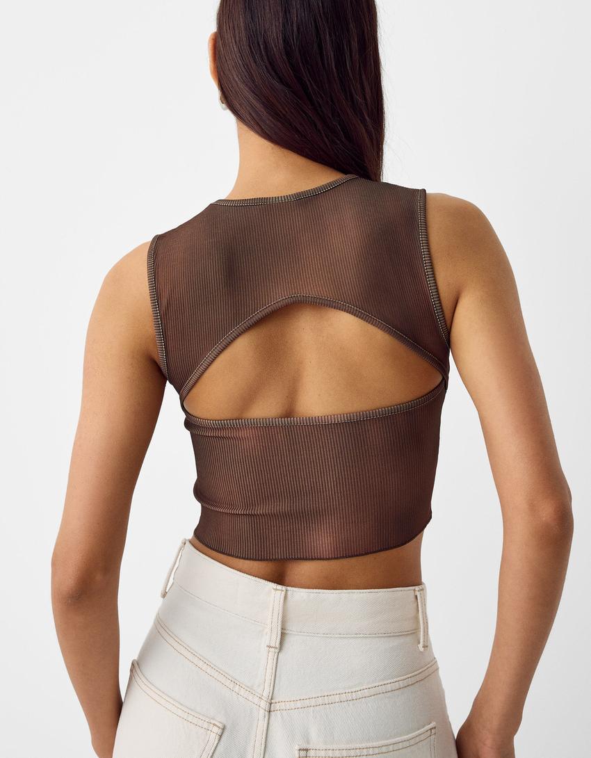 تيشرت جاكيت فيست مضلع بطبعة-بني-2