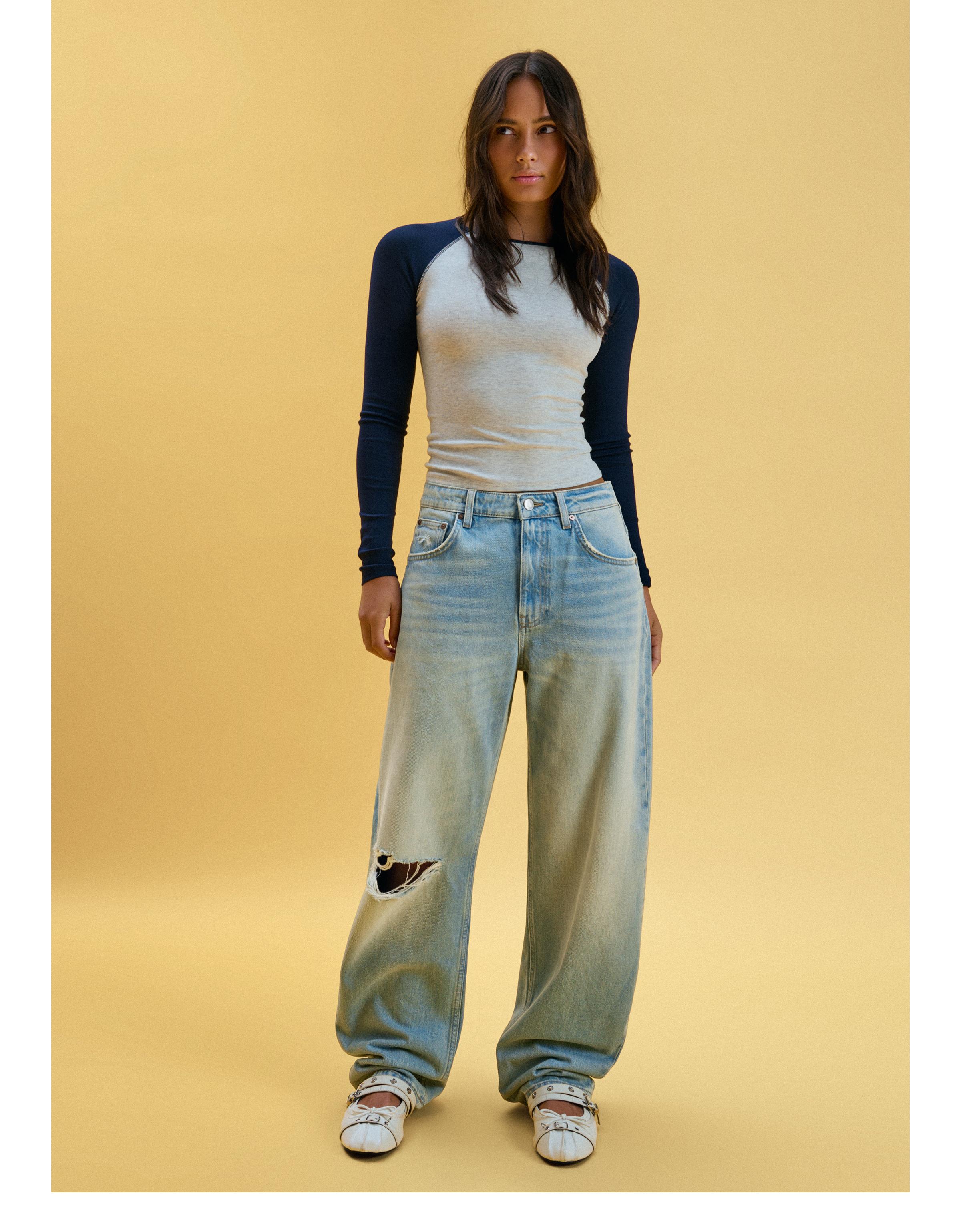 Ripped barrel loose jeans — Light blue