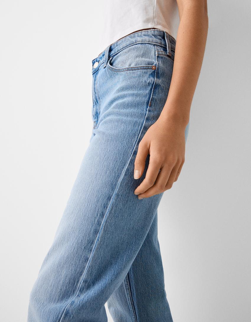Flared split hem comfort jeans-Light blue-5