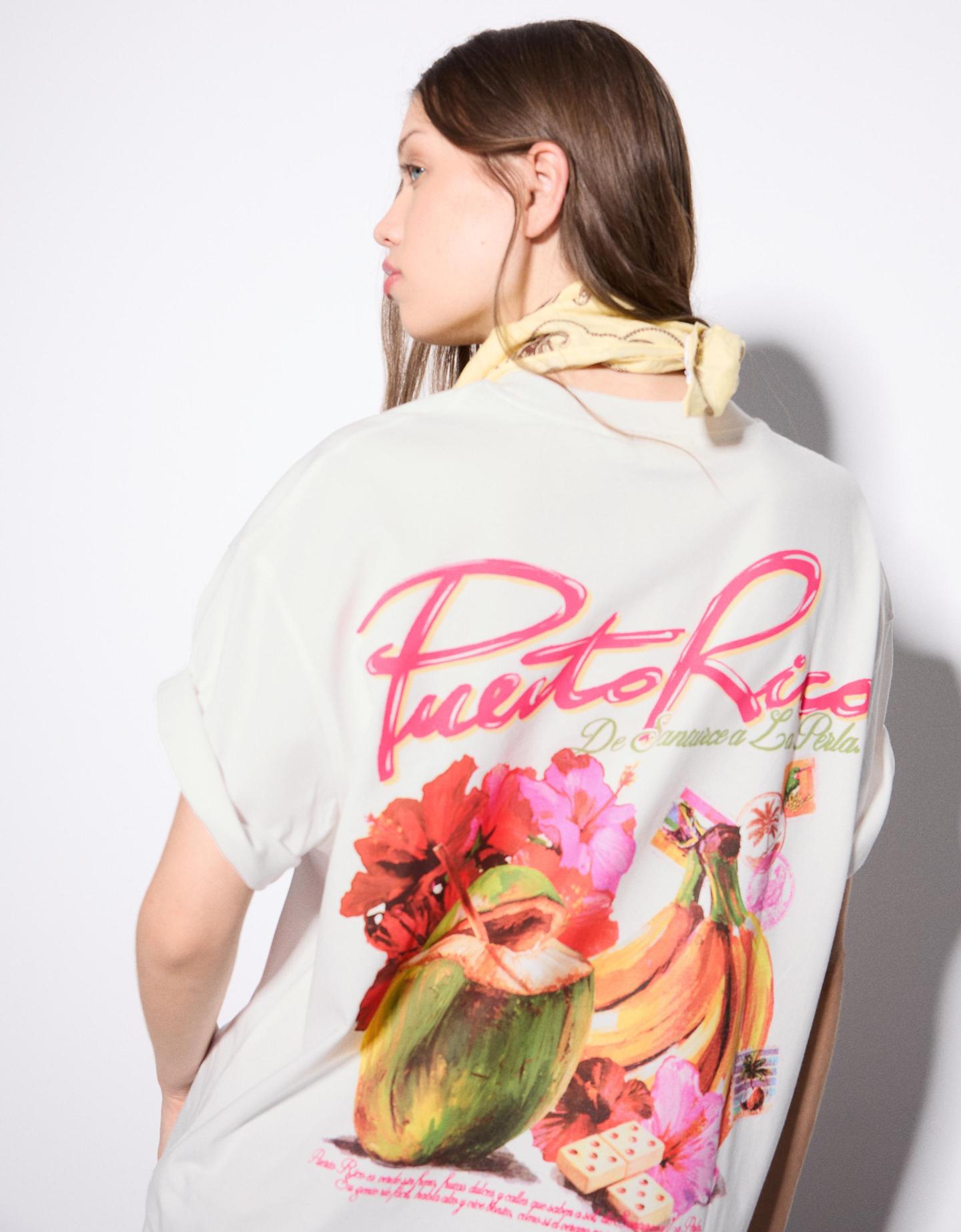 Bershka koszulka oversize z nadrukiem biały złamany
