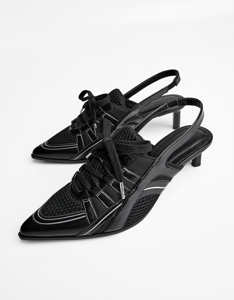 Slingback high-heel football shoes