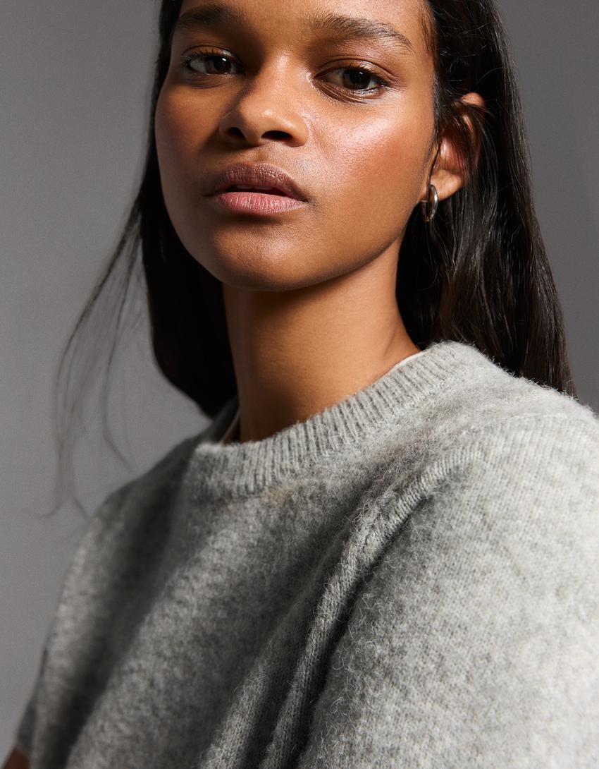 Jersey manga corta cuello redondo-Gris