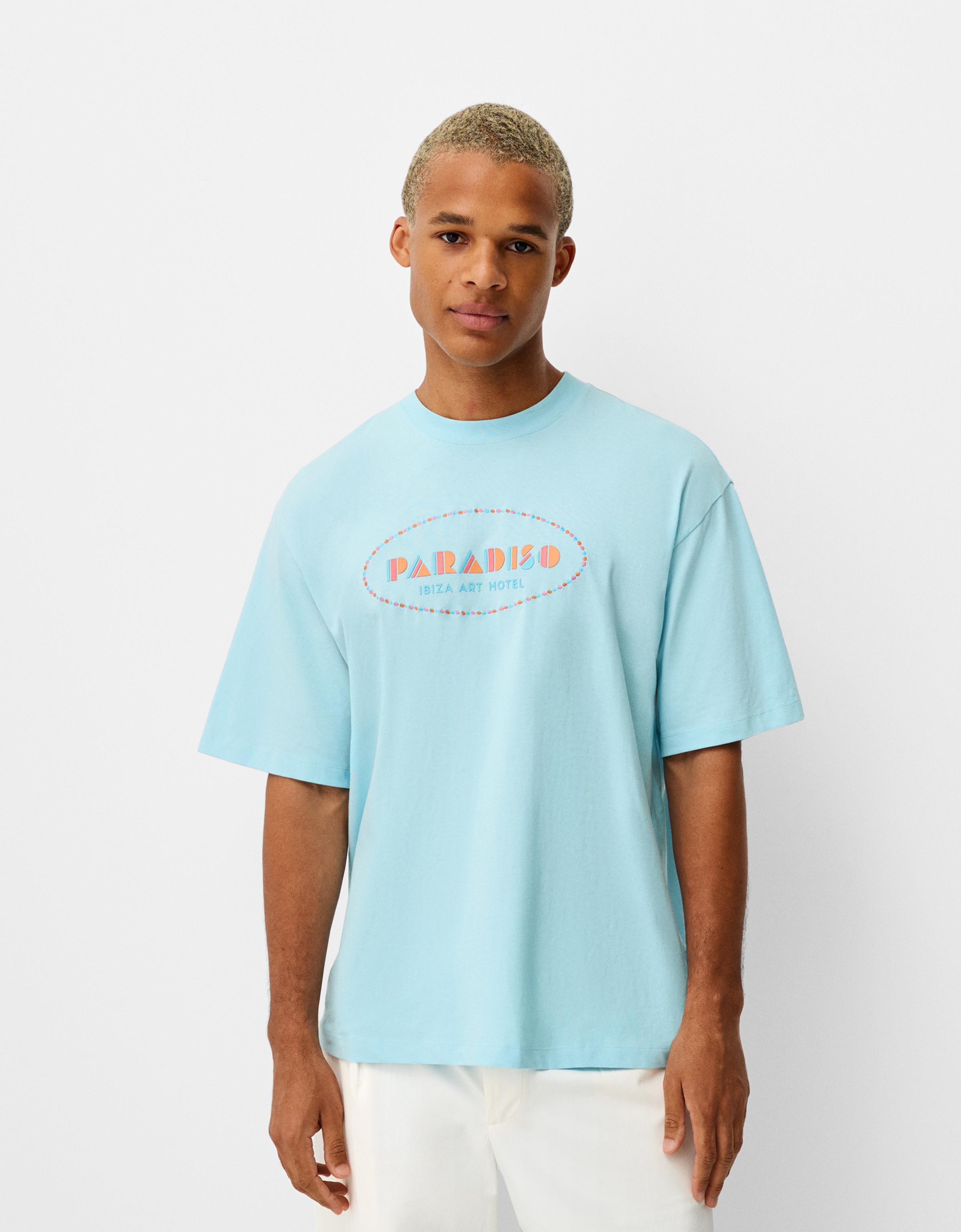 Bershka T-Shirt Bershka X Paradiso Mit Kurzen Ärmeln Und Print Herren Xl Hellblau