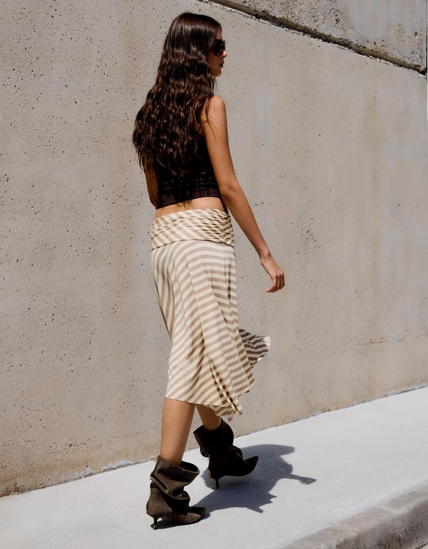 Bottines à talon kitten heel amples-Marron clair