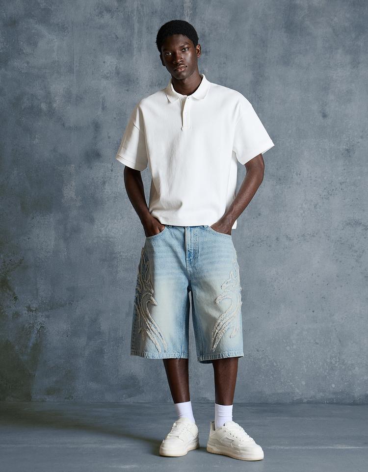 Baggy denim Bermuda shorts with patch — Light blue
