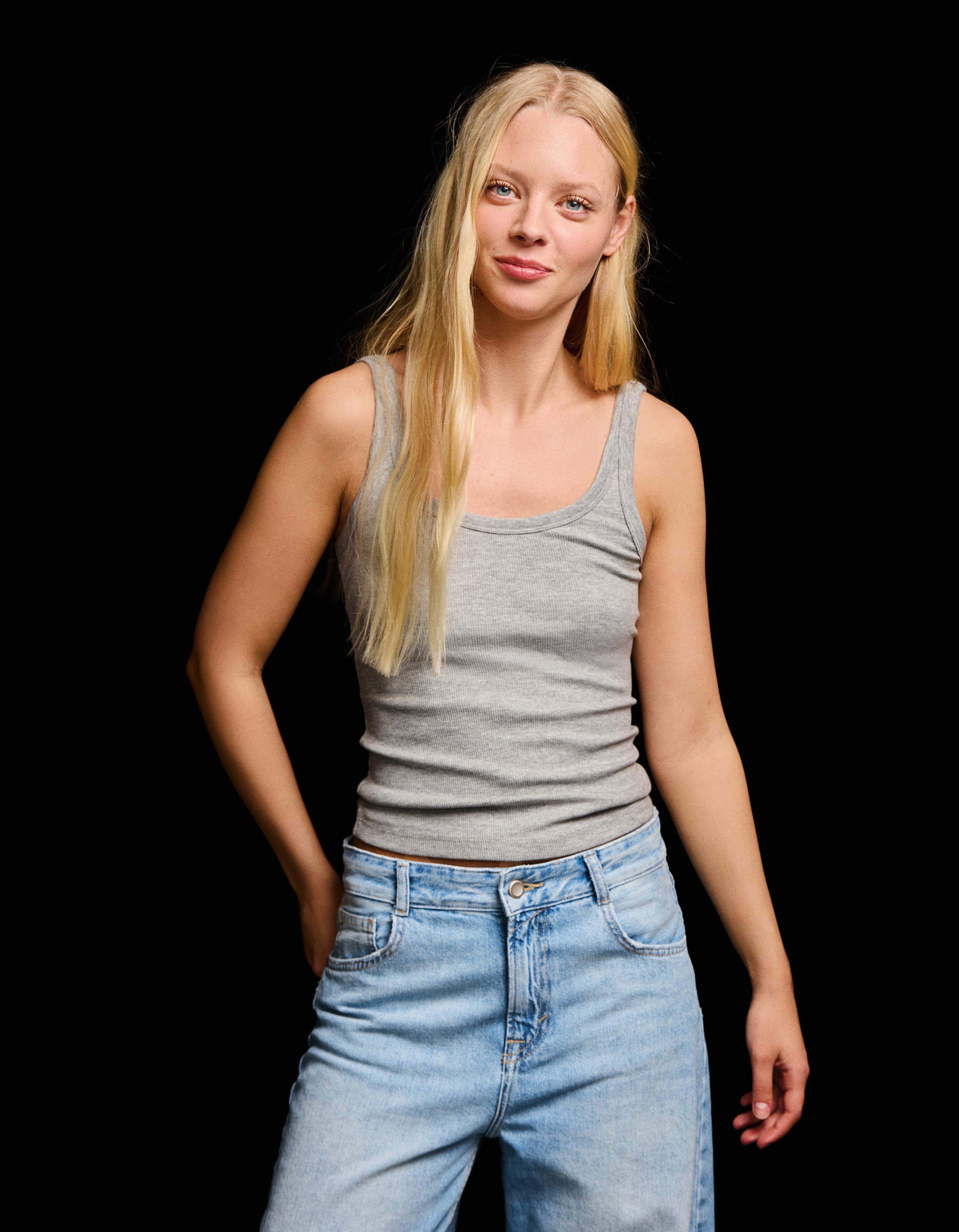 Ribbed vest top — Grey