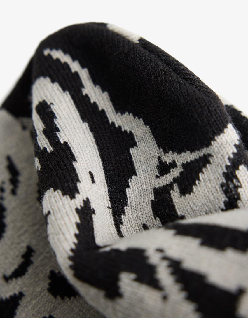 Jacquard beanie-Black