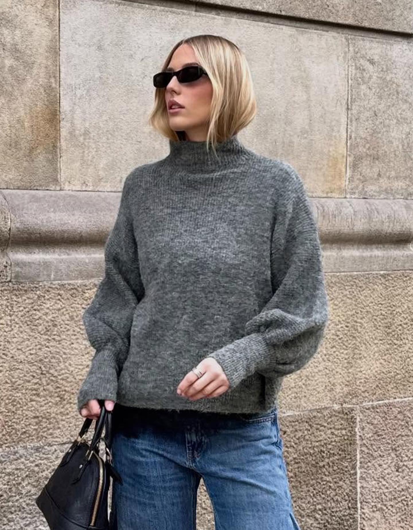 Bershka sweter z szerokimi rękawami szary