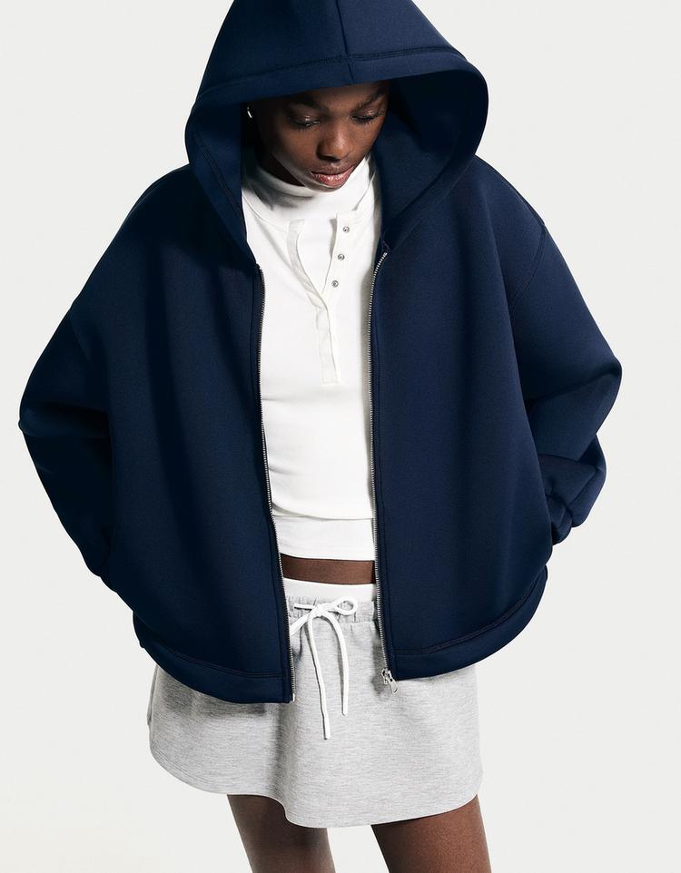 Oversize zip-up hoodie