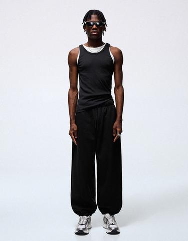 Joggers — Black 7