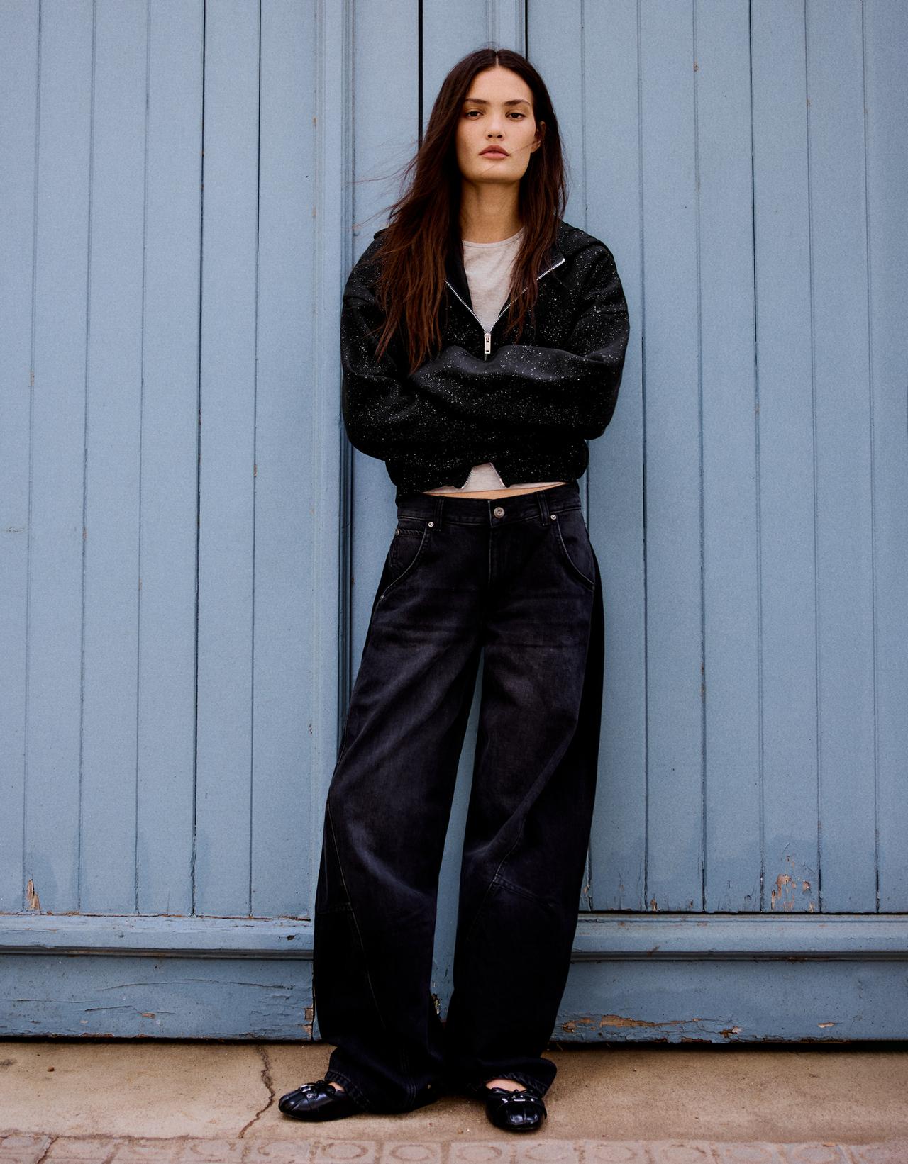 Rhinestone hoodie — Black