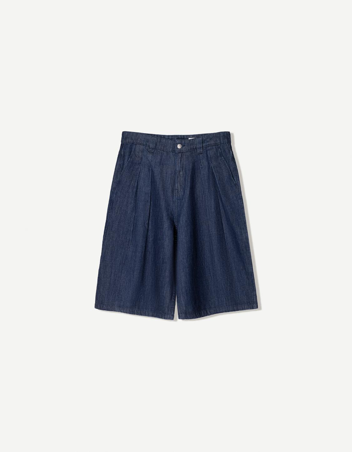 Baggy denim Bermuda shorts