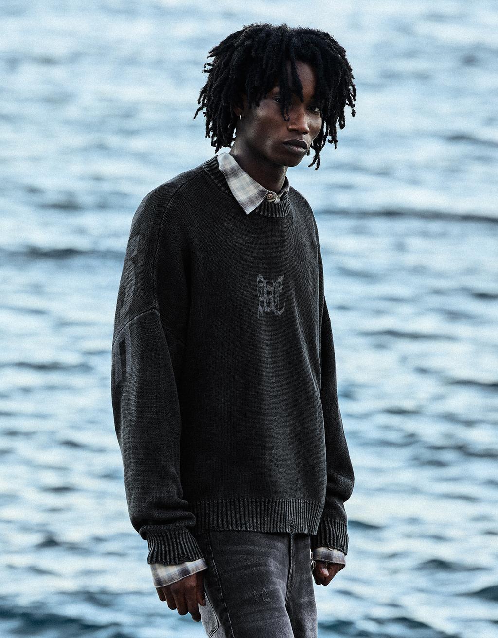 Bershka Cırılmış yuyulmuş print jersey