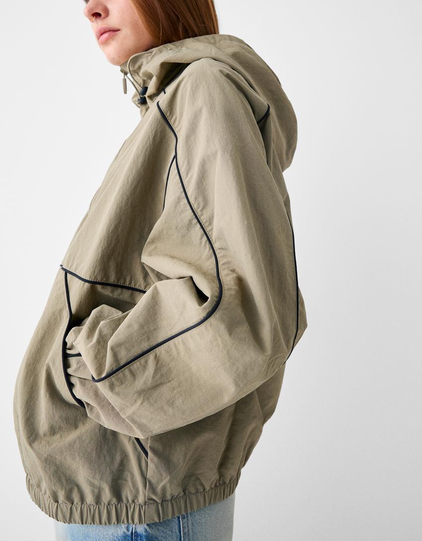 جاكيت بغطاء رأس وتفصيل متباين-كاكي-5