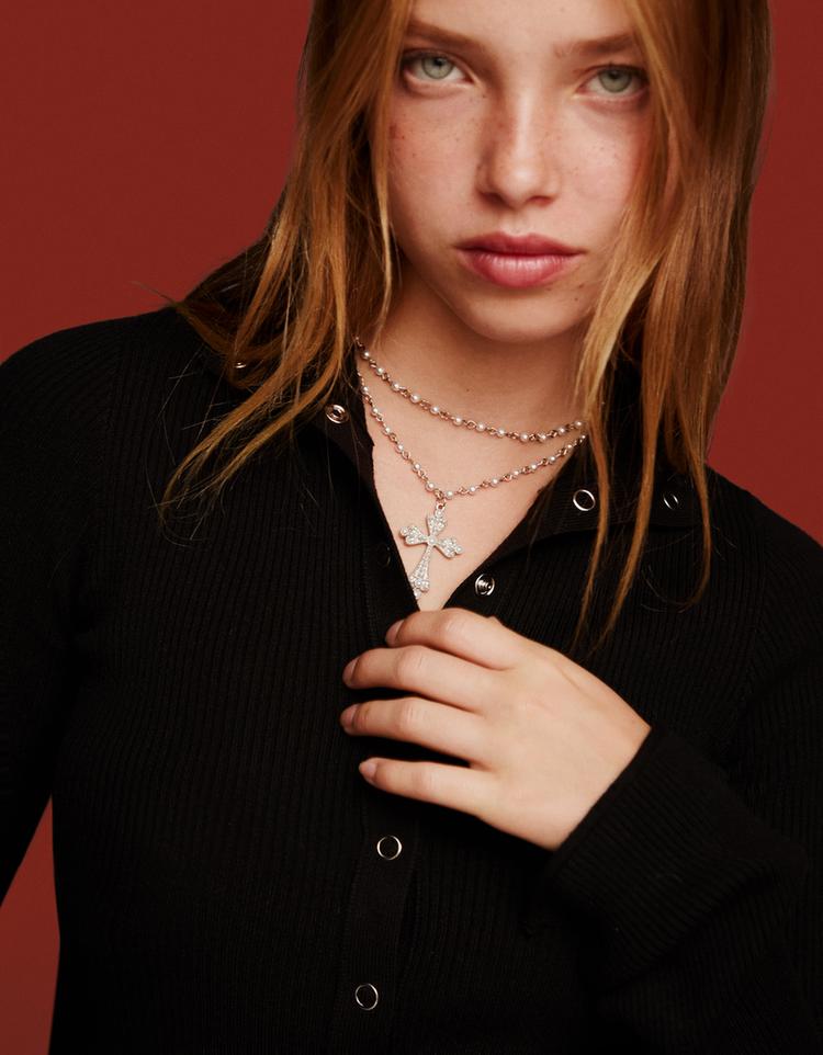 2-pack of faux pearl necklaces