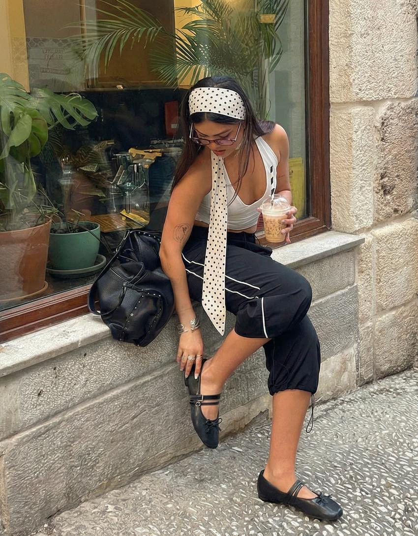 Ballerina with buckles-BLACK