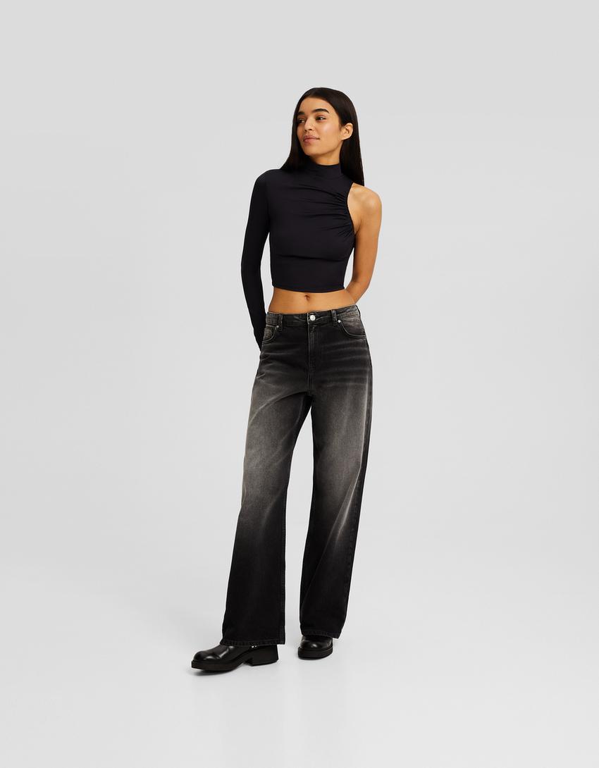 تيشرت بزمة غير متماثل وبأكمام طويلة-أسود-3