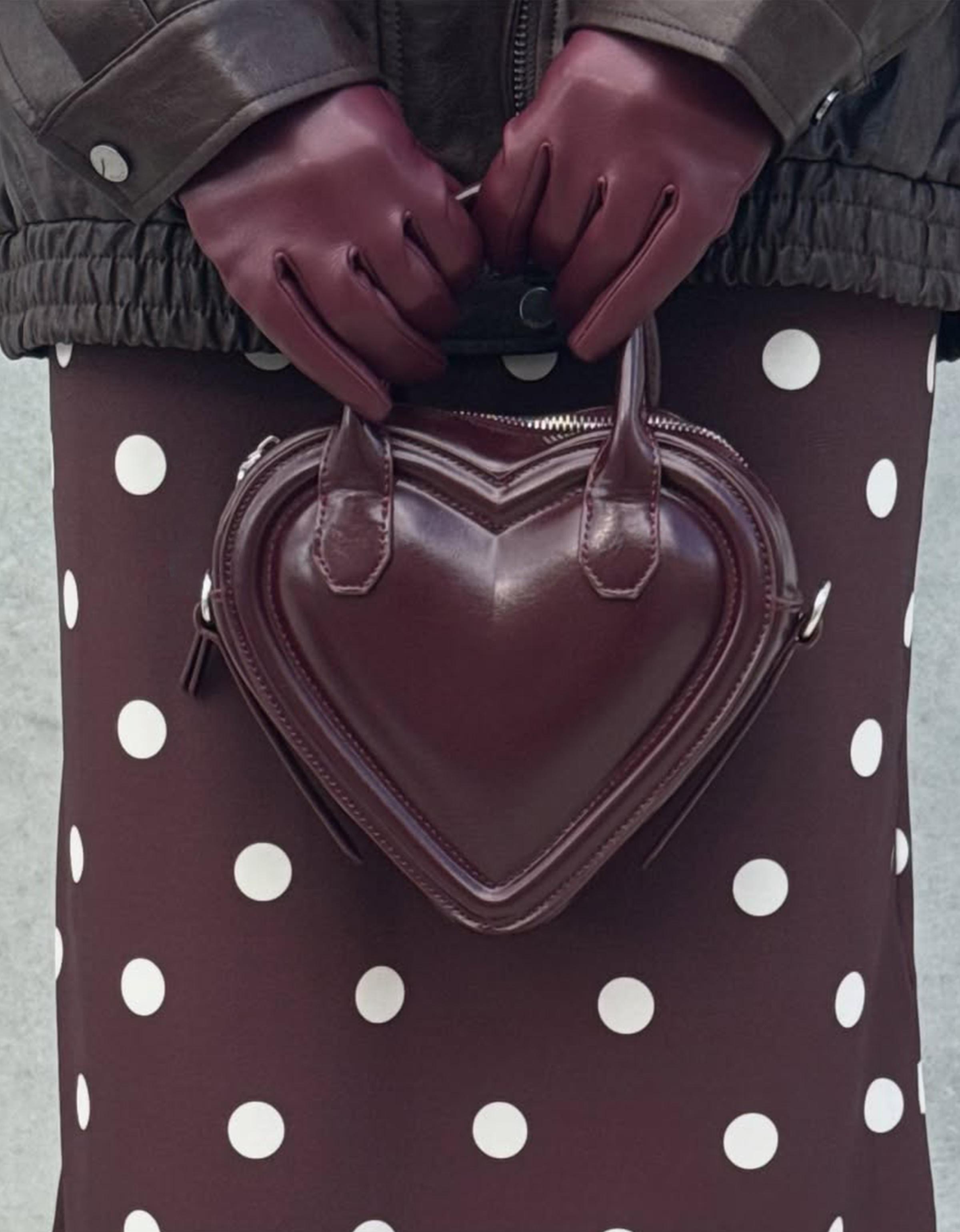 Faux leather gloves