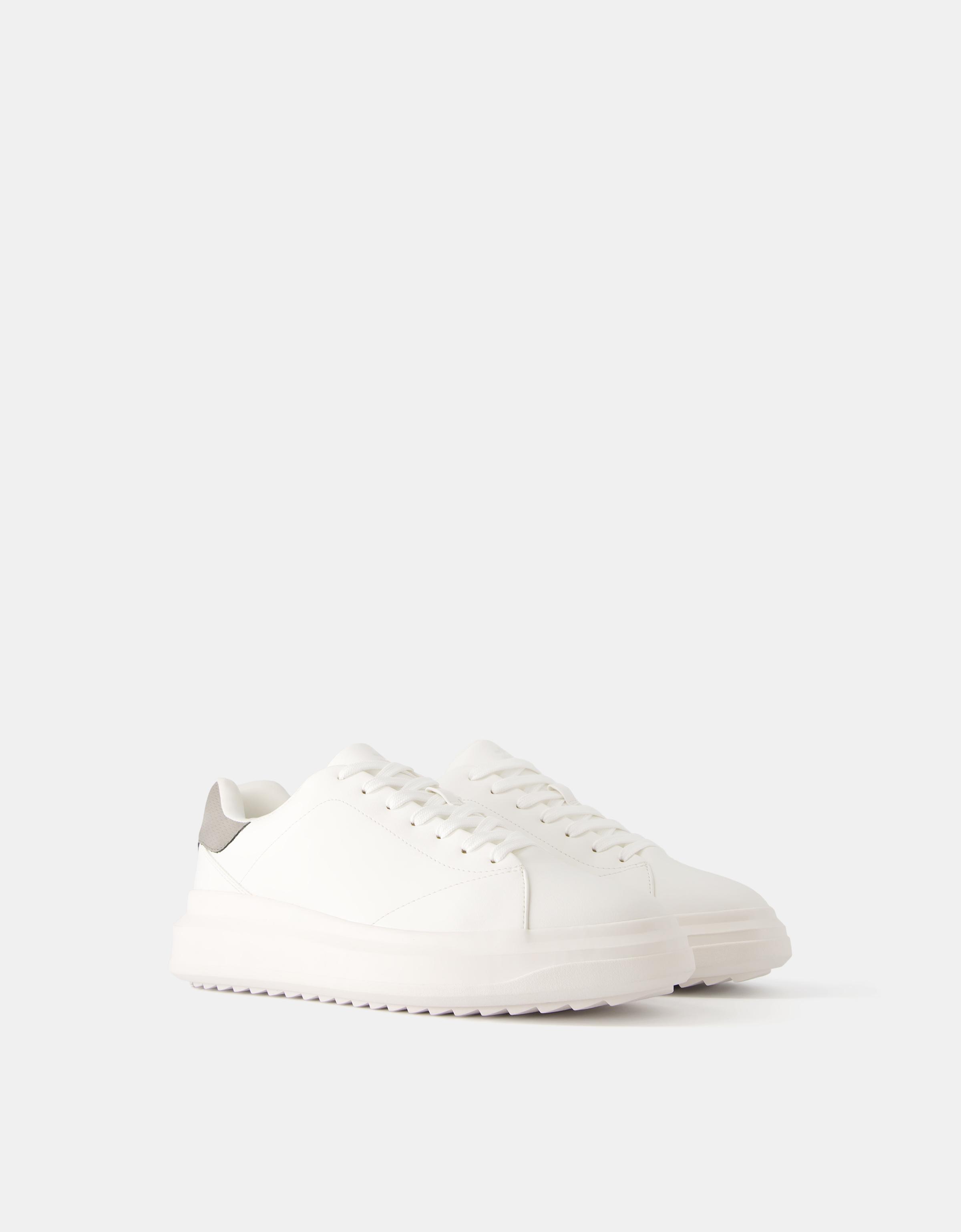 Bershka Herren-Chunky-Sneaker. Herren 44 Weiss