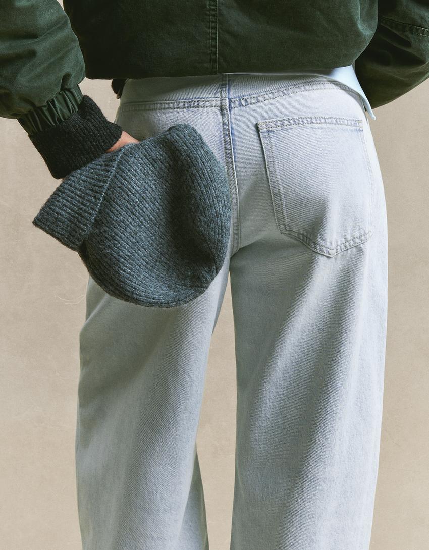 Wide-leg barrel jeans-Washed out blue