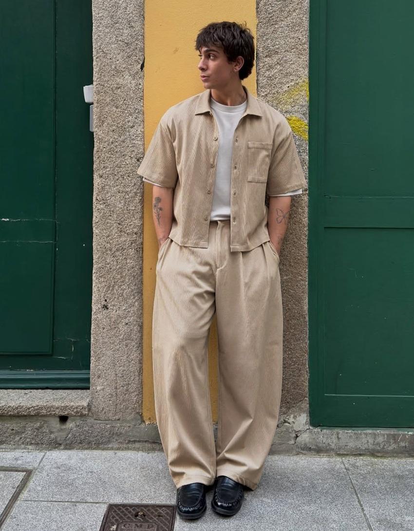 Pleated boxy fit short sleeve shirt-Sand