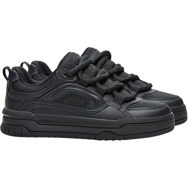 Skate trainers — BLACK