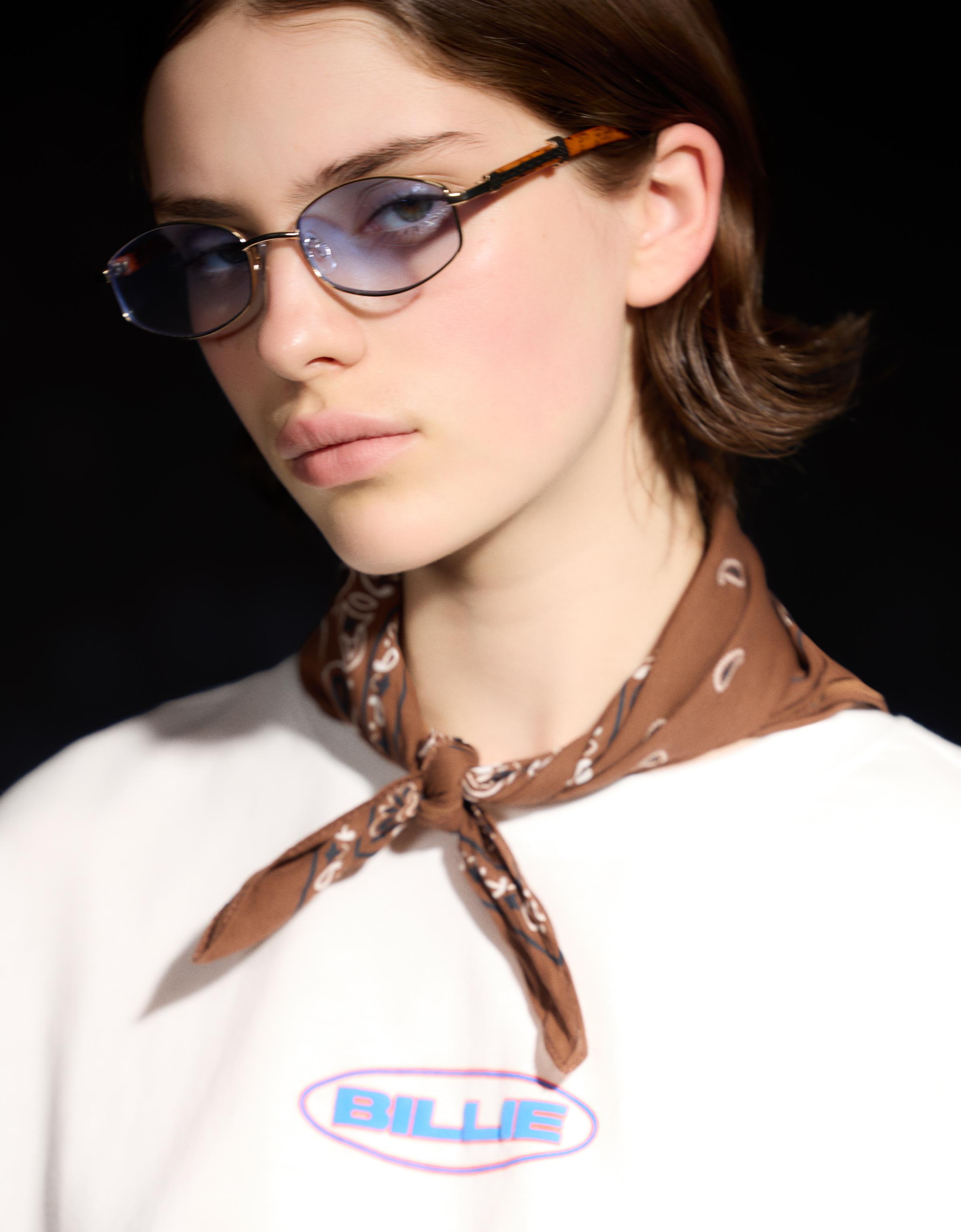Billie Eilish - Women | Bershka