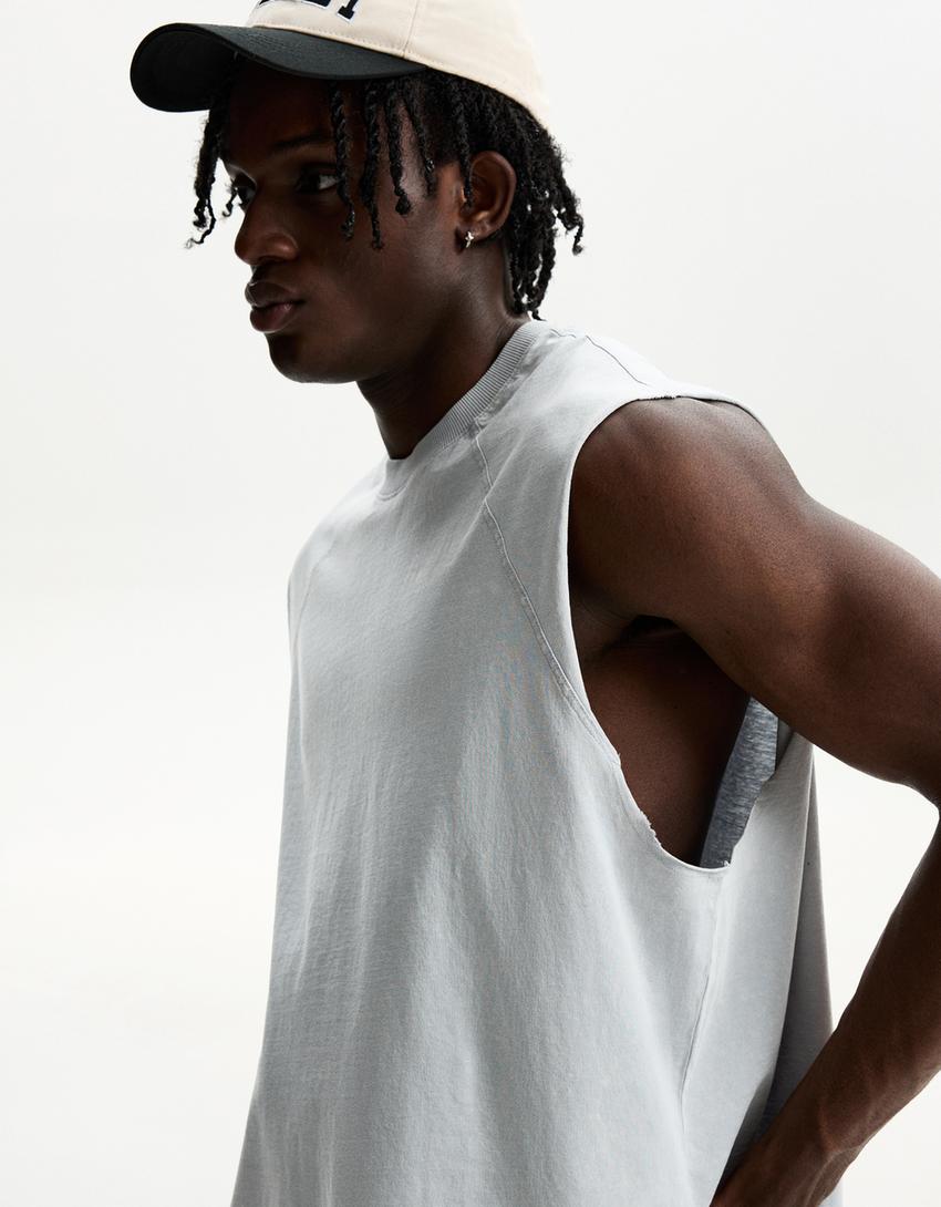 Sleeveless top-Grey-3