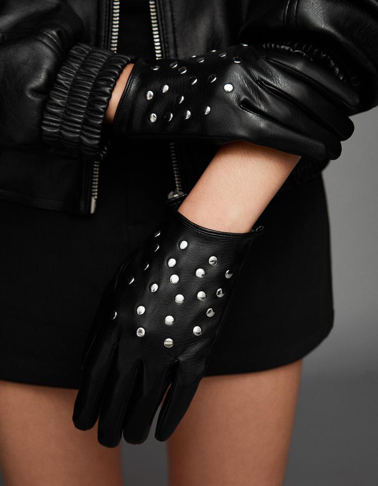 Guantes efecto piel tachas