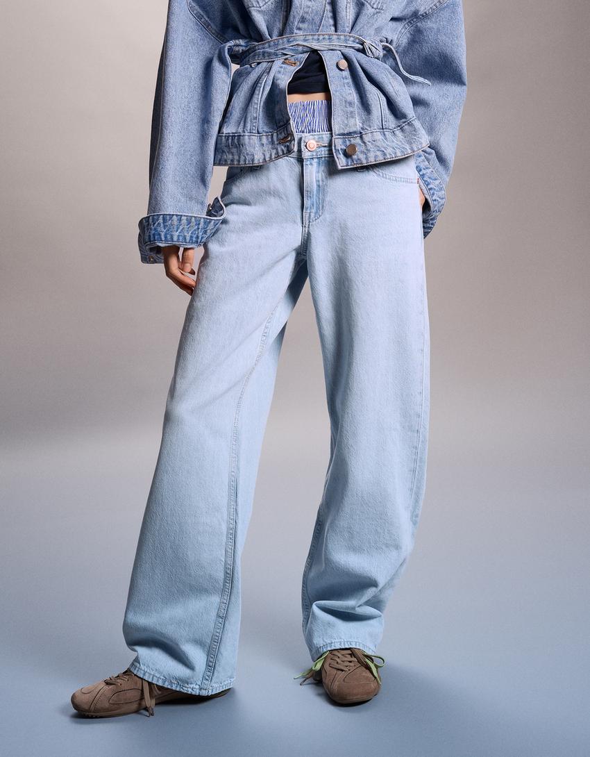 Low-rise straight-leg jeans-Light blue