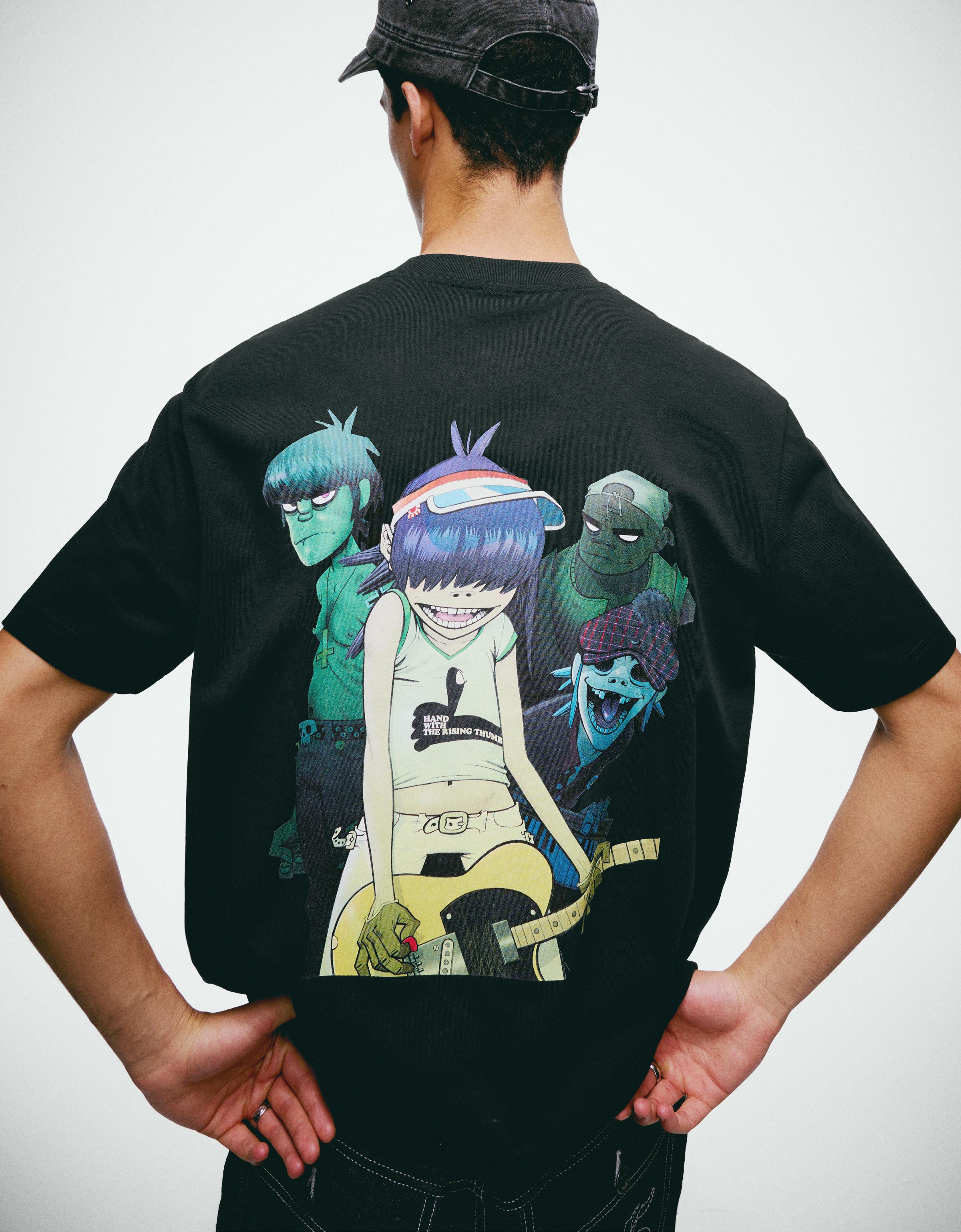 Bershka Camiseta Relaxed Fit Print Gorillaz Hombre Negro