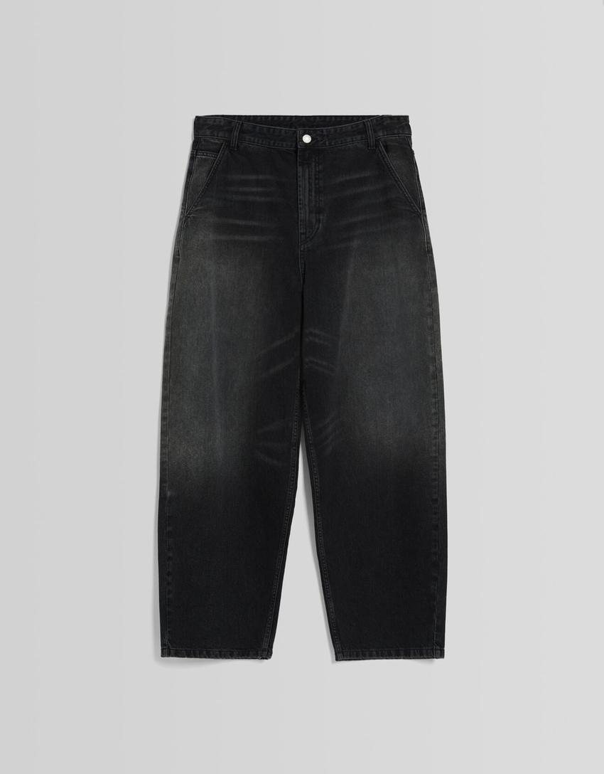 Faded-effect skater fit jeans-Black