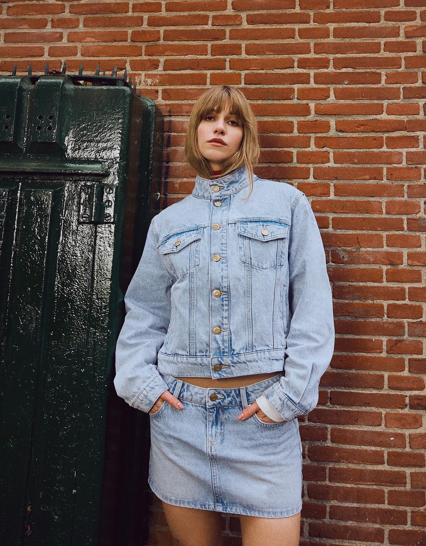 Bershka kurtka denim wyblakły niebieski