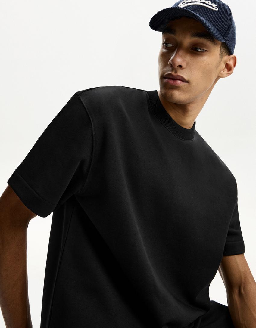 Short sleeve plush T-shirt-Black-6