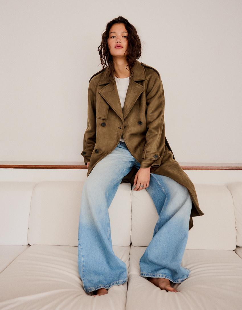 Abrigo trench efecto suede-Visón